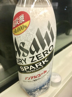 「アサヒ ドライゼロ スパーク ペット500ml」のクチコミ画像 by ビールが一番さん