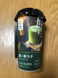 「ローソン Uchi Cafe’ SWEETS 濃い茶ラテ」のクチコミ画像 by ちいぼうさん