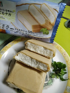 「セブンプレミアム チーズモナカ」のクチコミ画像 by minorinりん さん