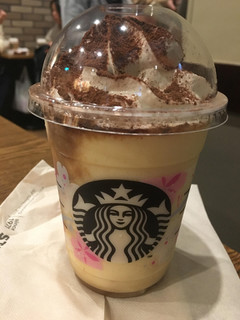 「スターバックス クラシック ティラミス フラペチーノ」のクチコミ画像 by さとっこさん