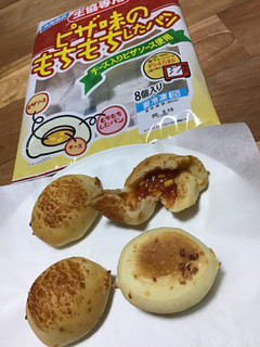 「ニッポンハム ピザ風味のもちもちしたパン ツナ入りピザソース使用 袋200g」のクチコミ画像 by レビュアーさん