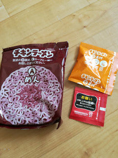 「日清食品 チキンラーメン 具付き アクマのキムラー 袋88g×3」のクチコミ画像 by maki01さん