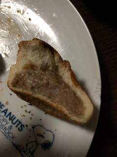 「ヤマザキ 薄皮 コーヒーゼリー入りモカコーヒークリームパン 袋5個」のクチコミ画像 by kina子いもさん