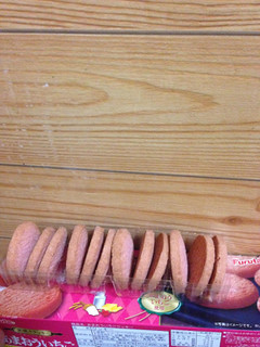 「フルタ あまおういちごクッキー 箱12枚」のクチコミ画像 by めーぐーさん