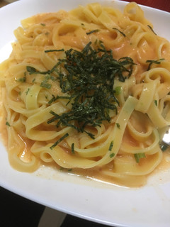 「日清もちっと生パスタ 青ネギときざみ海苔の明太子クリーム 袋270g」のクチコミ画像 by カルーアさん