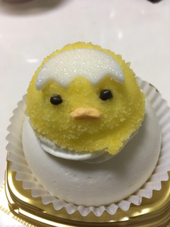 「セブン-イレブン ふわふわことり レアチーズケーキ」のクチコミ画像 by chan-manaさん