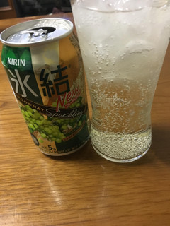 「KIRIN 氷結 シャルドネスパークリング 缶350ml」のクチコミ画像 by ビールが一番さん