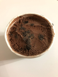 「BEN＆JERRY’S ミニカップ アイスクリーム チョコレートファッジブラウニー カップ120ml」のクチコミ画像 by *C*さん
