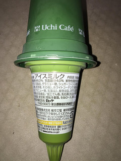 「ローソン Uchi Cafe’ SWEETS 匠の濃い抹茶ワッフルコーン」のクチコミ画像 by 好物は栗さん