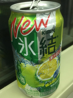 「KIRIN 氷結 サワーレモン 缶350ml」のクチコミ画像 by ビールが一番さん
