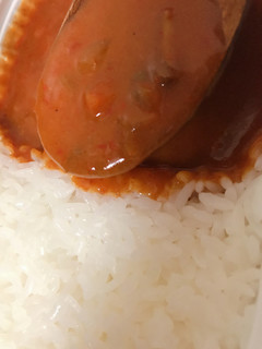 「ハチ 本家 赤から辛味の極み10番カレー 200g」のクチコミ画像 by si_ro_さん