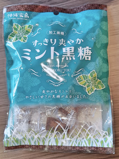 「沖縄物産企 すっきり爽やかミント黒糖 袋90g」のクチコミ画像 by MAA しばらく不在さん