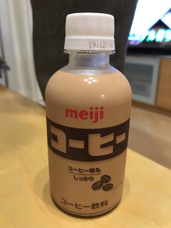 「明治 コーヒー ボトル220ml」のクチコミ画像 by TAK610号さん