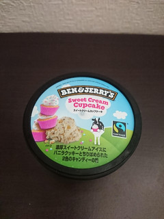 「BEN＆JERRY’S スイートクリームカップケーキ カップ120ml」のクチコミ画像 by ぺりちゃんさん