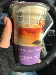 「ローソン Uchi Cafe’ SWEETS ロイヤルミルクティー」のクチコミ画像 by ダブルユーさん