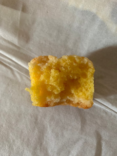 「ローソン シチリア産レモン果汁を使ったタルトケーキ」のクチコミ画像 by おばけさんだぞさん