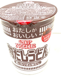 「日清食品 おだしがおいしいカップヌードル 肉だしうどん カップ63g」のクチコミ画像 by ビールが一番さん