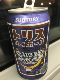 「サントリー トリスハイボール 大人のほろ苦ピールレモン 缶350ml」のクチコミ画像 by ビールが一番さん