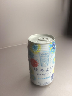 「サントリー ほろよい 白いサワー 缶350ml」のクチコミ画像 by もぐもぐもぐ太郎さん