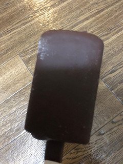 「セブンプレミアム チョコチップミントバー 袋85ml」のクチコミ画像 by ザコタさん