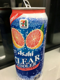 「セブンプレミアム クリアクーラー グレープフルーツサワー 缶500ml」のクチコミ画像 by ビールが一番さん