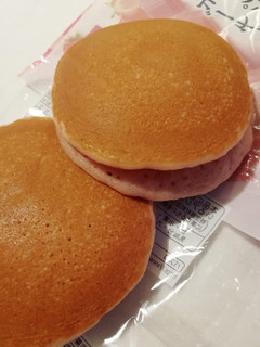 「Pasco ルビーチョコ＆ベリーパンケーキ 袋2個」のクチコミ画像 by とくめぐさん
