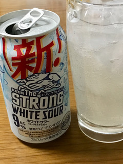 「KIRIN キリン・ザ・ストロング ホワイトサワー 缶350ml」のクチコミ画像 by ビールが一番さん