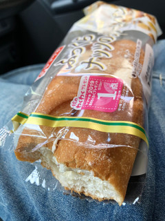 「ヤマザキ ふっくらナッツのクリームパン 袋1個」のクチコミ画像 by kina子いもさん