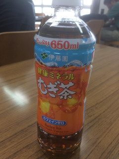 「伊藤園 天然ミネラル麦茶 ペット500ml」のクチコミ画像 by もぐもぐもぐ太郎さん