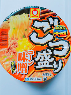 「マルちゃん ごつ盛り コーン味噌ラーメン カップ138g」のクチコミ画像 by nag～ただいま留守にしております～さん