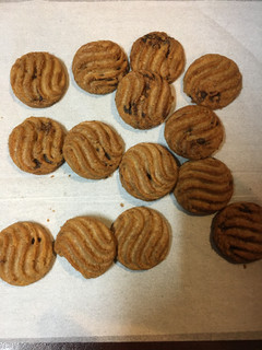 「ローソン NL 小麦ブランのチョコチップクッキー」のクチコミ画像 by レビュアーさん