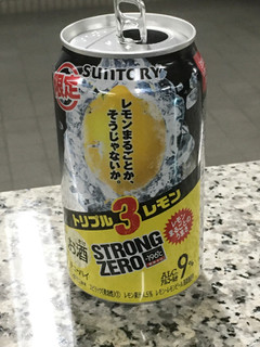「サントリー ‐196℃ ストロングゼロ トリプルレモン 缶350ml」のクチコミ画像 by ビールが一番さん