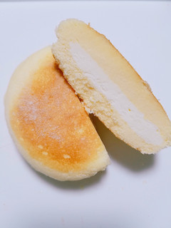 「ヤマザキ 焼きチーズスフレ」のクチコミ画像 by nag～ただいま留守にしております～さん
