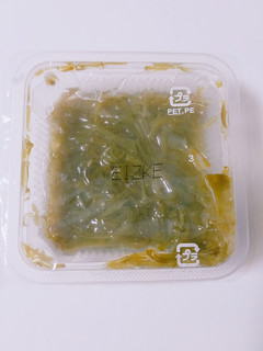 「カネリョウ海藻 味付めかぶ 昆布だししょう油味 カップ40g×4」のクチコミ画像 by nag～ただいま留守にしております～さん