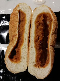 「Pasco 国産小麦のバターチキンカレーパン 袋1個」のクチコミ画像 by とくめぐさん
