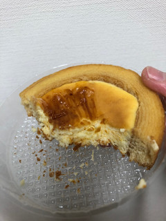 「ファミリーマート ベイクドチーズケーキのバウム」のクチコミ画像 by レビュアーさん