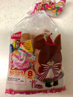 「Pasco スナックパン いちごミルク クリスマスパッケージ 袋8本」のクチコミ画像 by sarienonさん