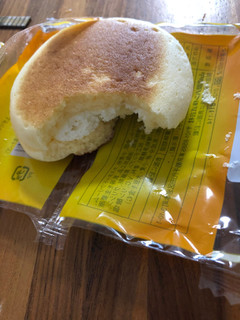 「ヤマザキ 焼きチーズスフレ」のクチコミ画像 by レビュアーさん