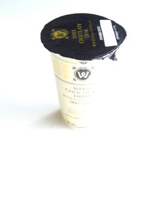 「HOKUNYU ホワイトチョコレートドリンク カップ180g」のクチコミ画像 by いちごみるうさん