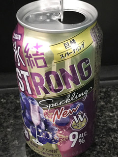 「KIRIN 氷結 ストロング 巨峰スパークリング 缶350ml」のクチコミ画像 by ビールが一番さん