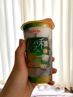 「EMIAL 和パフェ 抹茶ゼリー×柚子ゼリー カップ230g」のクチコミ画像 by annpuhiさん