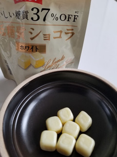 「サラヤ ラカント 低糖質ショコラ ホワイト 袋40g」のクチコミ画像 by 食い倒れ太郎さん