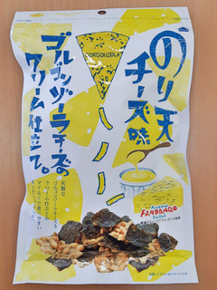 「まるか食品 のり天チーズ味 ゴルゴンゾーラチーズのクリーム仕立て 袋65g」のクチコミ画像 by MAA しばらく不在さん
