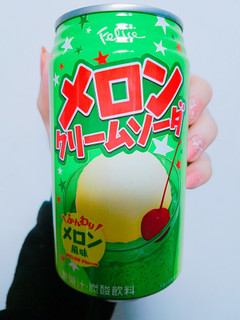 「富永貿易 メロンクリームソーダ 缶350ml」のクチコミ画像 by nag～ただいま留守にしております～さん