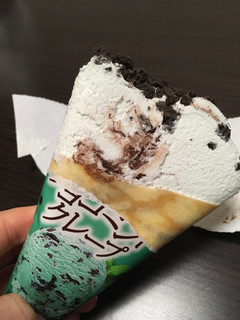 「森永製菓 ザ・クレープ チョコミントクレープ」のクチコミ画像 by chan-manaさん
