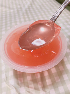 「トップバリュ 国内製造 ピンクグレープフルーツ カップ180g」のクチコミ画像 by ちゃんめるさん
