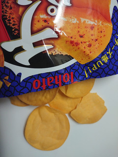 「東ハト チーズパリ焼き 焼きチーズ味 袋52g」のクチコミ画像 by レビュアーさん