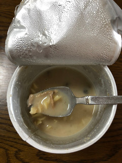 「クノール スープDELI ポルチーニ香るきのこのクリームスープパスタ カップ43.5g」のクチコミ画像 by それもたべるさん