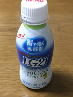 「明治 プロビオヨーグルト LG21 ドリンクタイプ すっきりCool レモン＆ミント ボトル112ml」のクチコミ画像 by ビールが一番さん