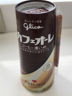 「江崎グリコ カフェオーレ コーヒー濃いめ 180ml」のクチコミ画像 by ビールが一番さん